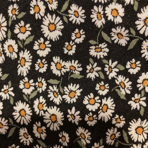 Floral Romper - Picture 3 of 3